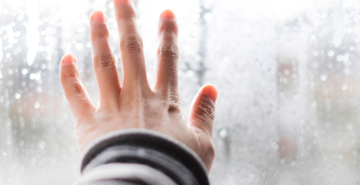 Zašto hladniji mjeseci donose ustajali zrak u dom i kako ga spriječiti? - LUNOS